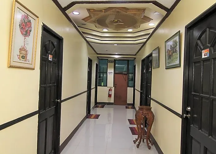 Honey Hunt House Inn Cebu