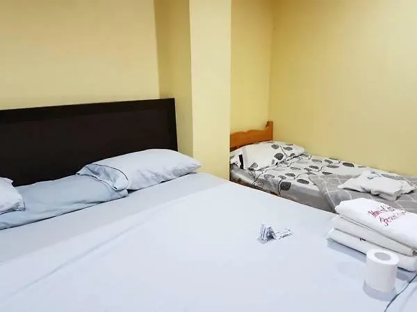 Inn Honey Hunt House